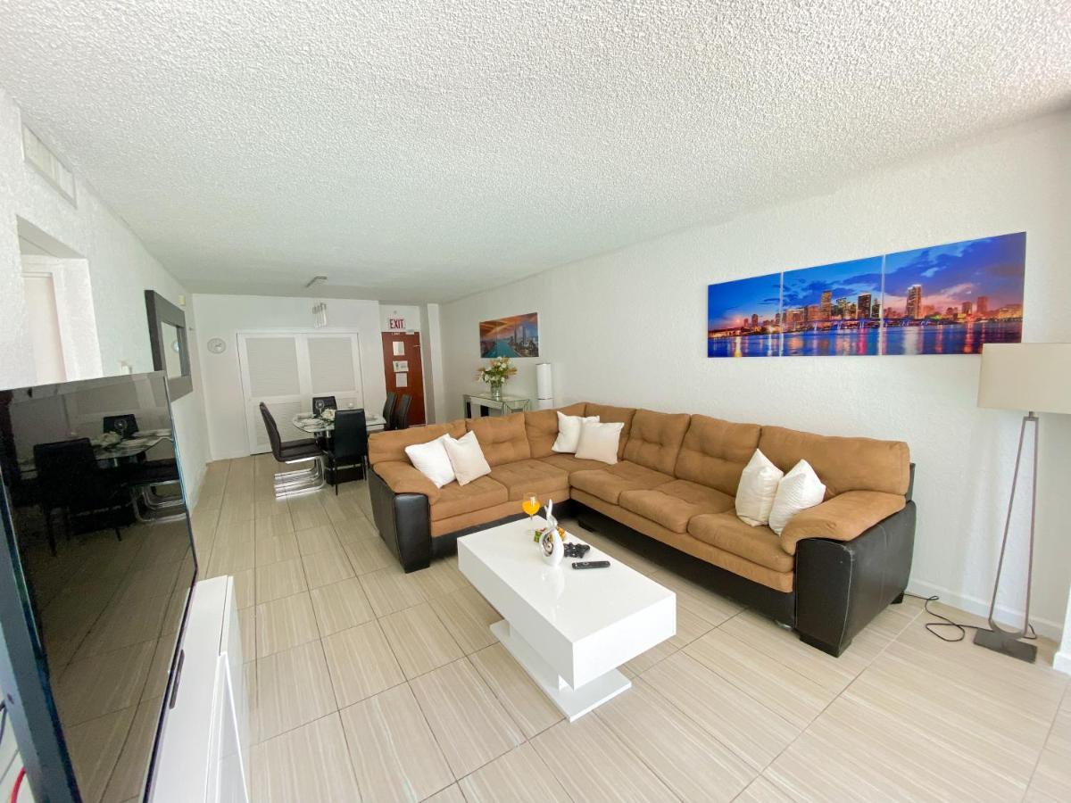 Beach Bliss Steps To Ocean, Pool & Game Room Fun ฮอลลีวูด ภายนอก รูปภาพ